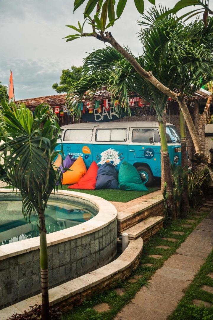 Lembongan Hostel Nusa Lembongan Exterior photo