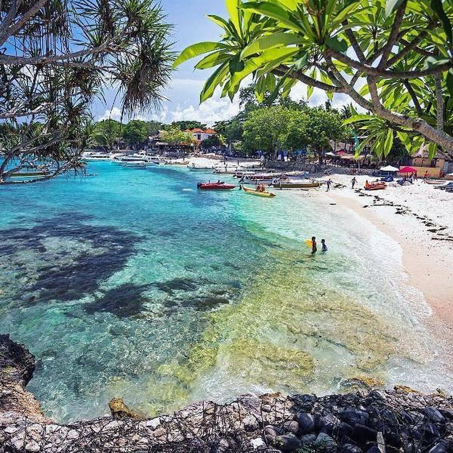 Lembongan Hostel Nusa Lembongan Exterior photo