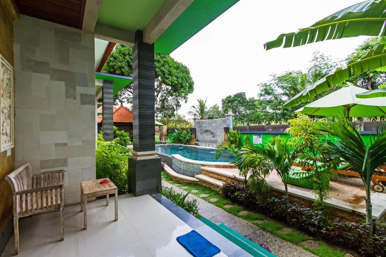 Lembongan Hostel Nusa Lembongan Exterior photo